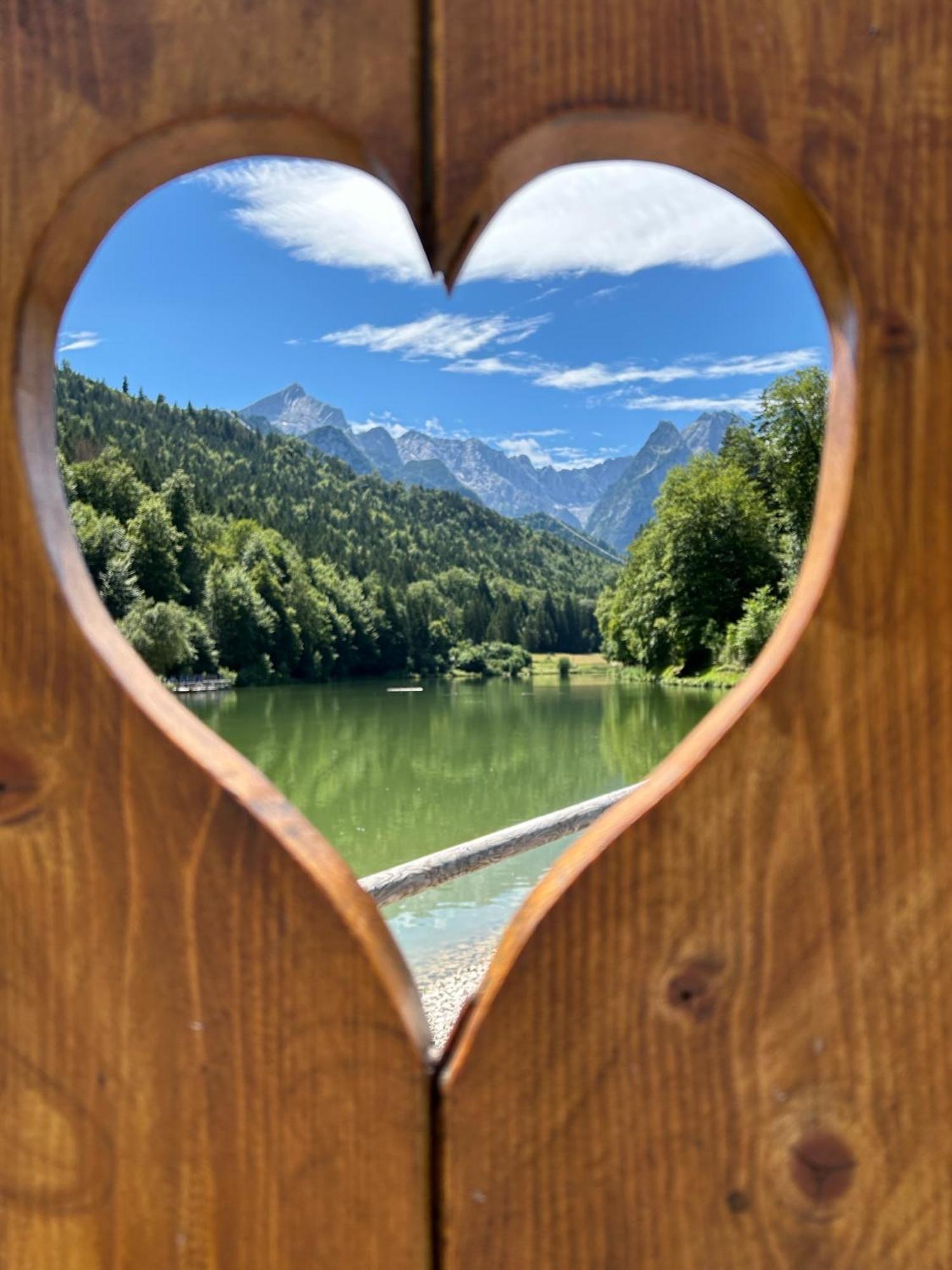 Regina Apartment Garmisch-Partenkirchen Bagian luar foto